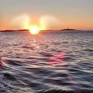 Meet your Posher, Gonzales